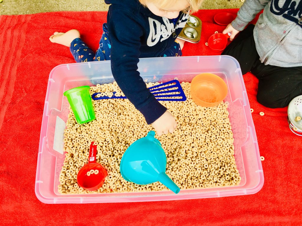 Easy Baby and Toddler Sensory Activity