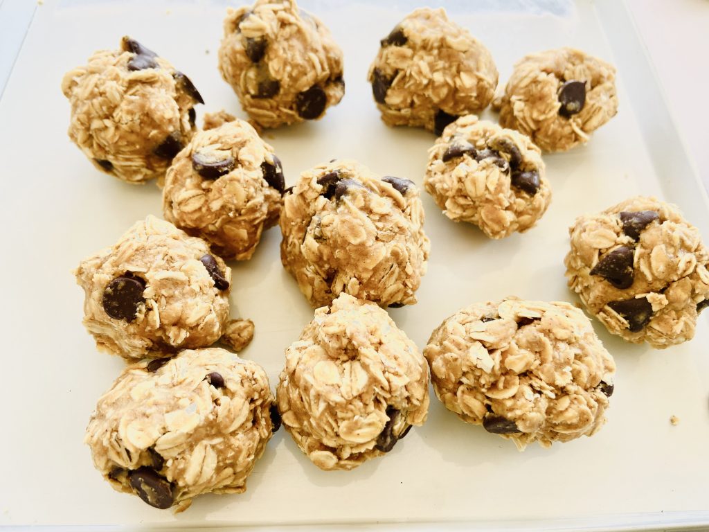Peanut Butter Balls Snack For Kids and Toddlers