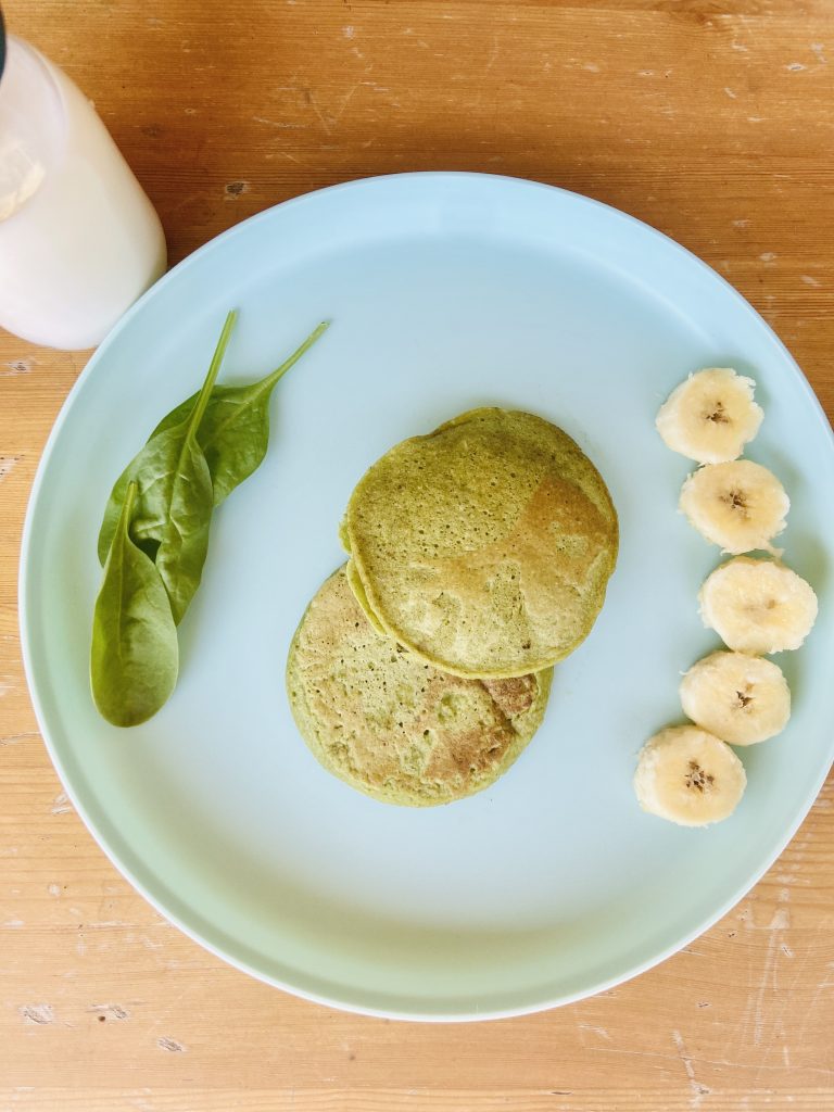 Spinach oatmeal pancakes
