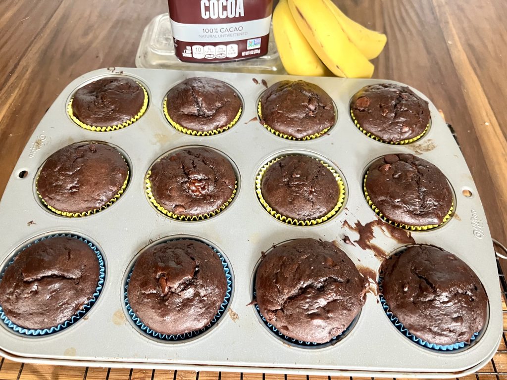 banana chocolate chunk muffins